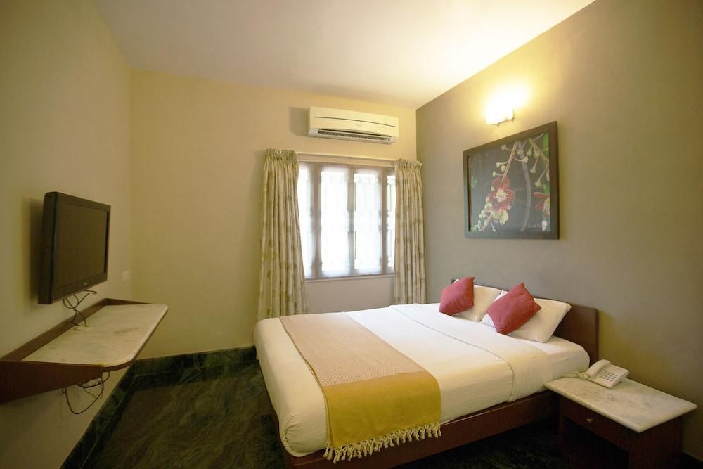 Hanu Reddy Residences Poes Garden Τσενάι Εξωτερικό φωτογραφία