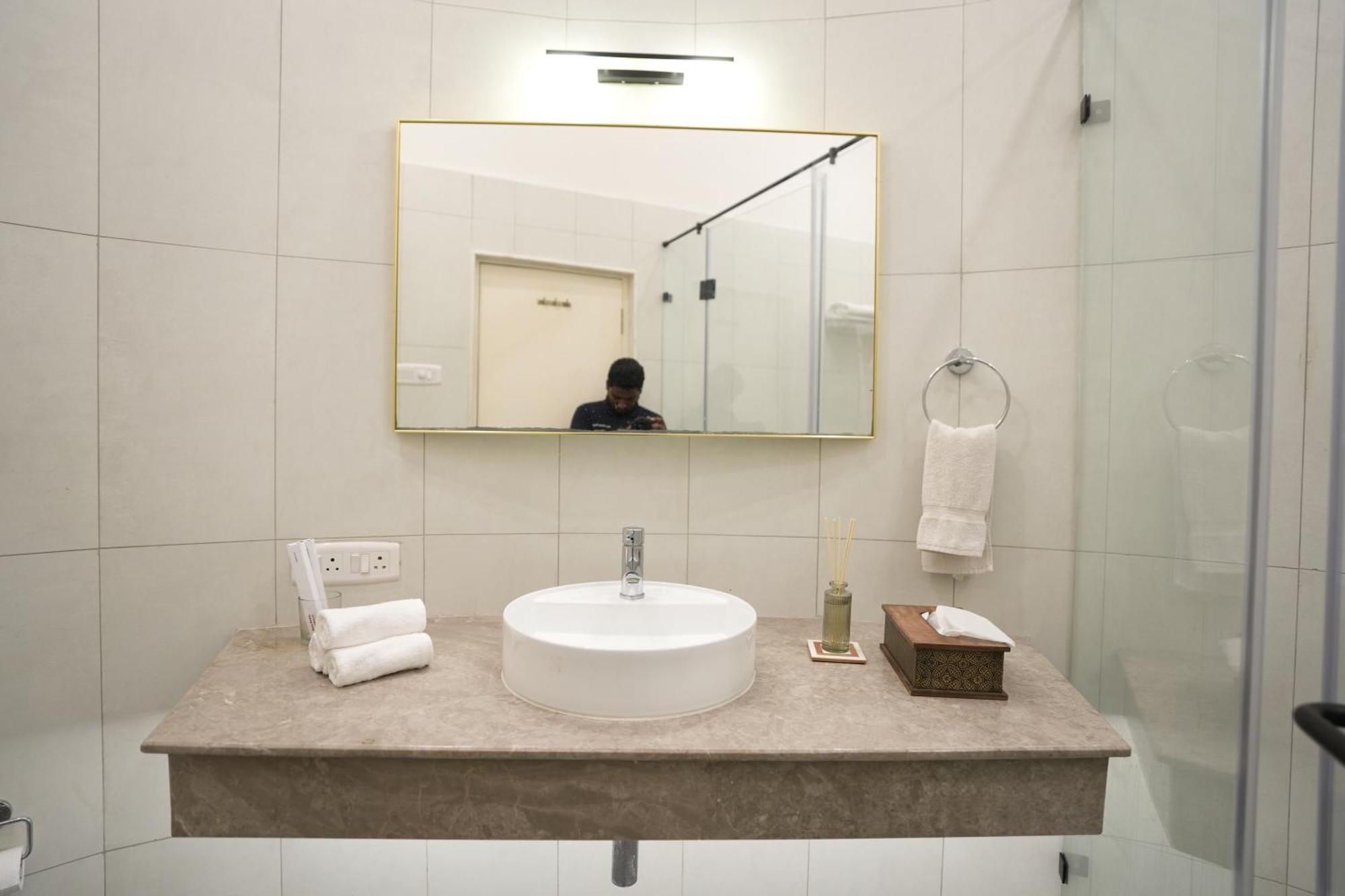 Hanu Reddy Residences Poes Garden Τσενάι Εξωτερικό φωτογραφία