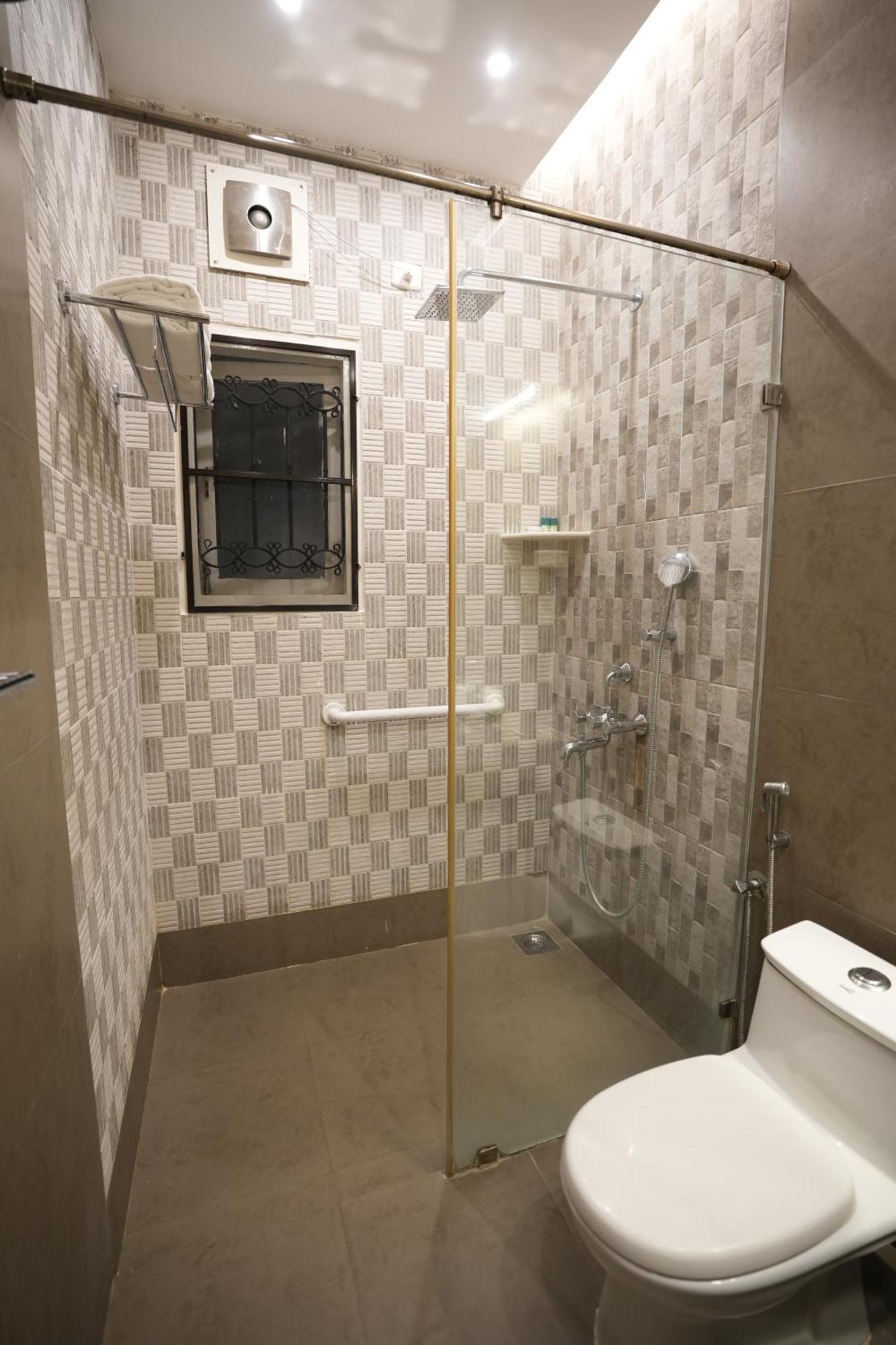 Hanu Reddy Residences Poes Garden Τσενάι Εξωτερικό φωτογραφία