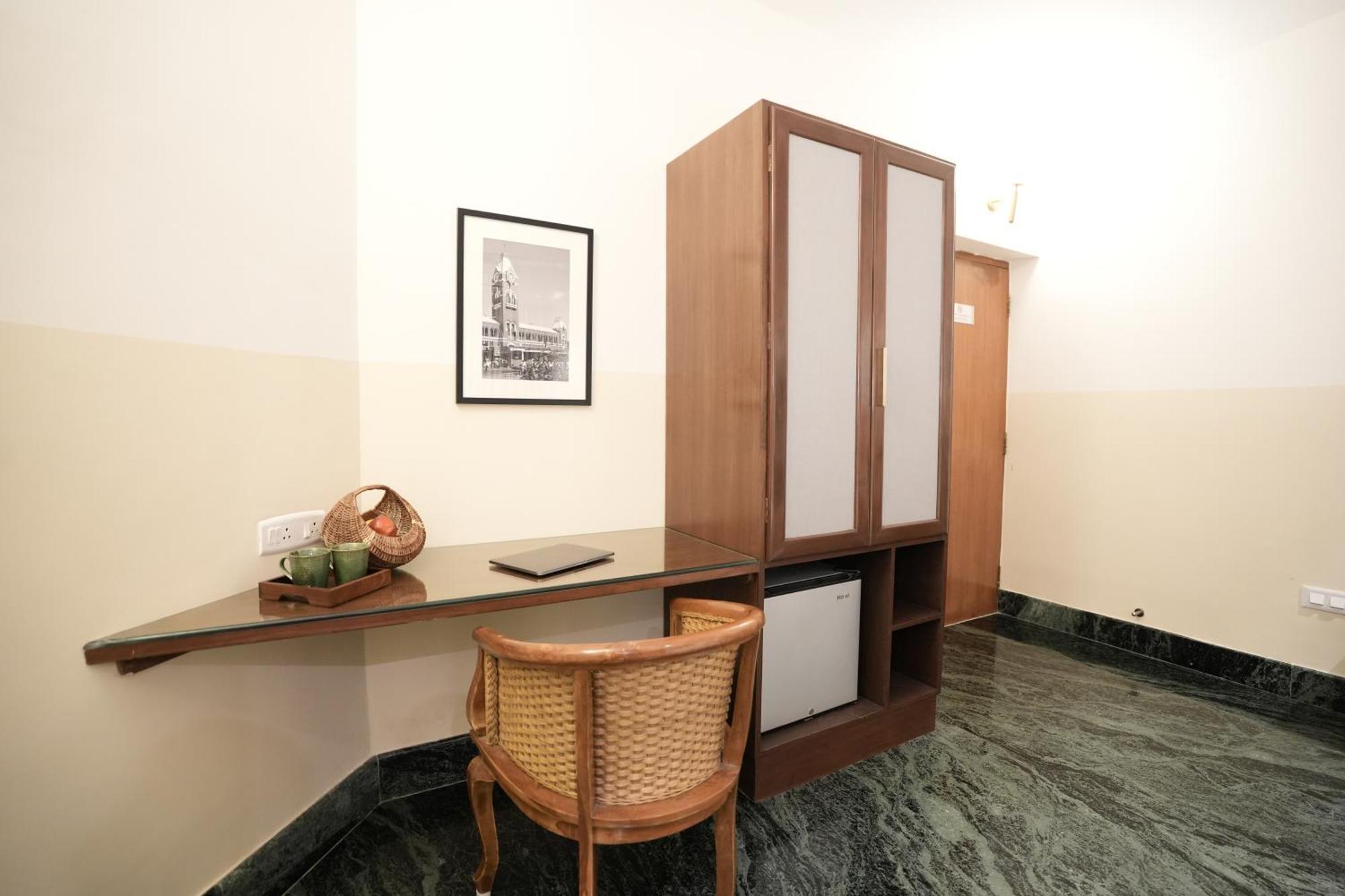 Hanu Reddy Residences Poes Garden Τσενάι Εξωτερικό φωτογραφία