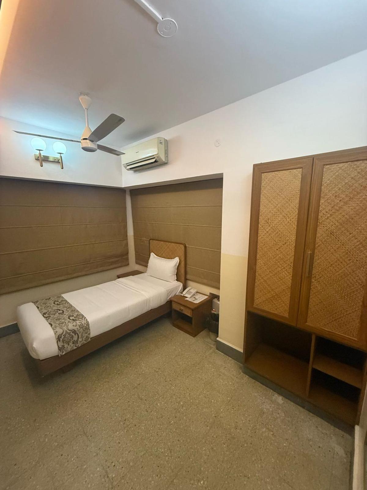 Hanu Reddy Residences Poes Garden Τσενάι Εξωτερικό φωτογραφία