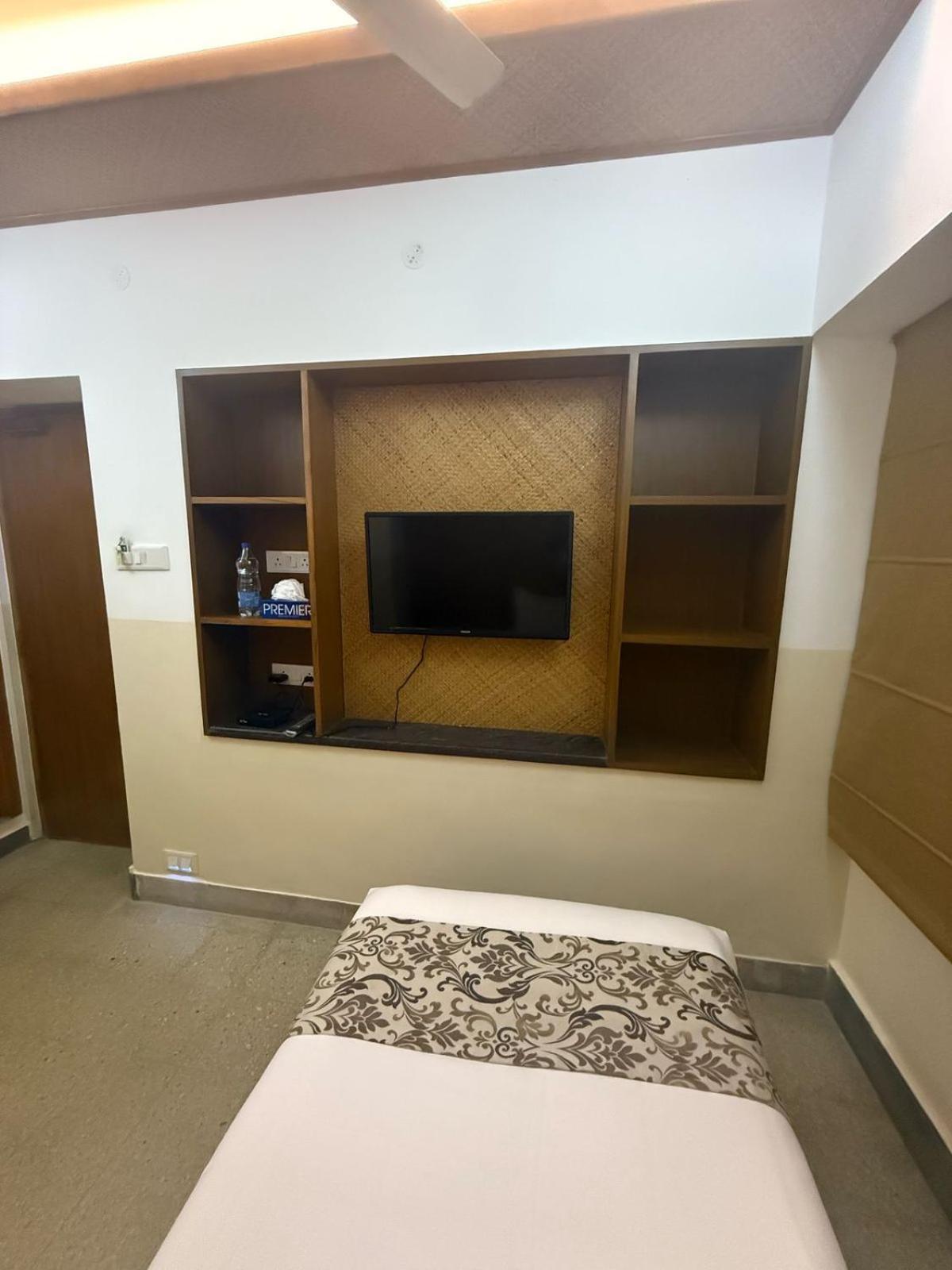 Hanu Reddy Residences Poes Garden Τσενάι Εξωτερικό φωτογραφία